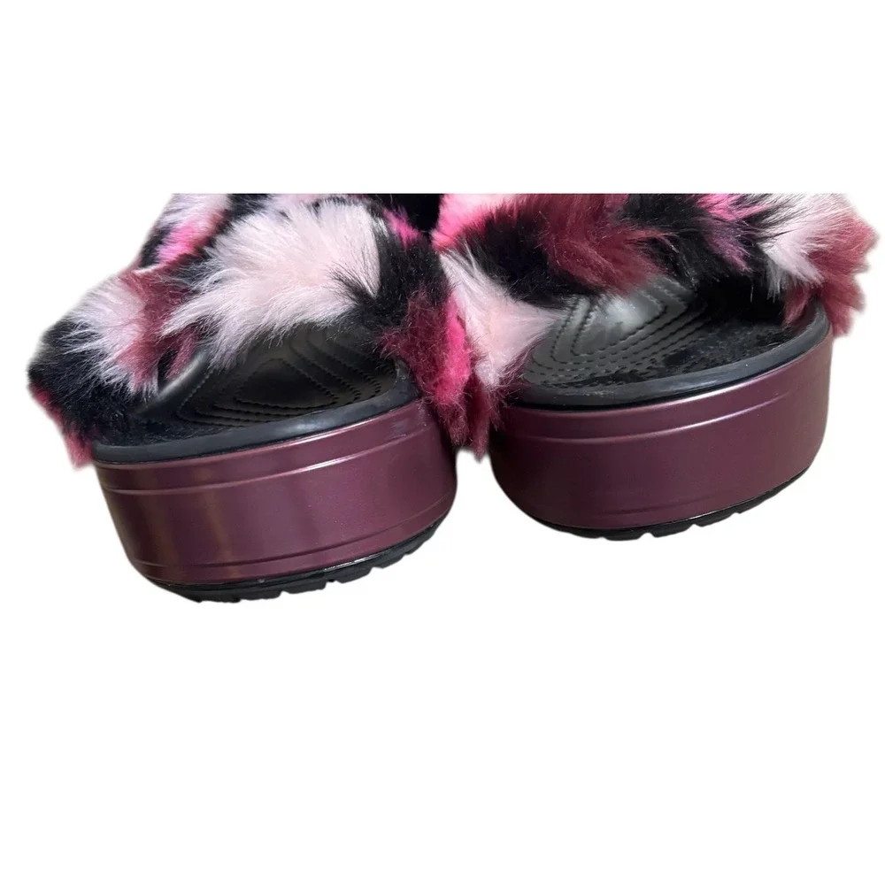 Crocs‎ CB Pink Black Fuzzy Platform So Luxe Slide sandal Summer Women's size 9